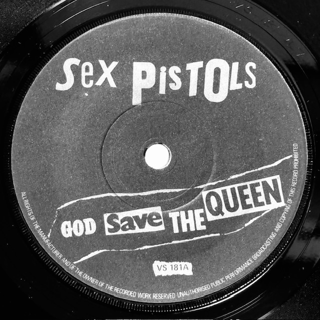sex pistolsのgod save the queen(VS181)のラベルのモノクロ写真(表)